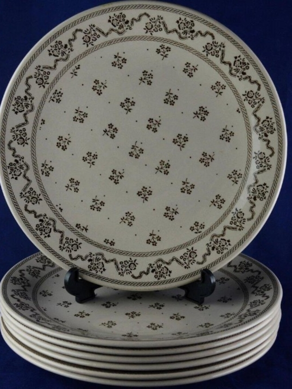 SET of FIVE (5) Laura Ashley/Johnson Brothers Petite Fleur Dinner Plates